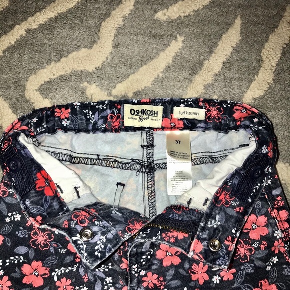 Girls OshKosh Floral Print Jeans & L/S Knit Top - Picture 6 of 8